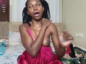 booty_queen001 from Chaturbate