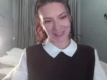 bossyiskitten from Chaturbate