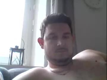 bouben17 from Chaturbate