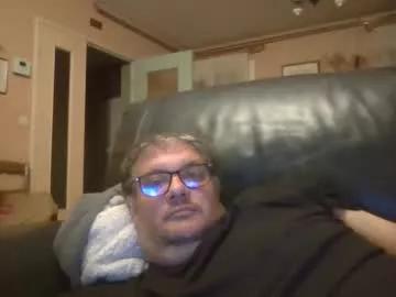 bozo81 from Chaturbate