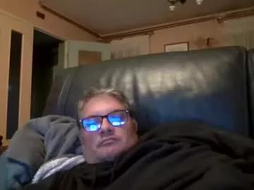 bozo81 from Chaturbate