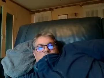bozo81 from Chaturbate