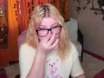 Bratz_chloe_ webcams show profile image 