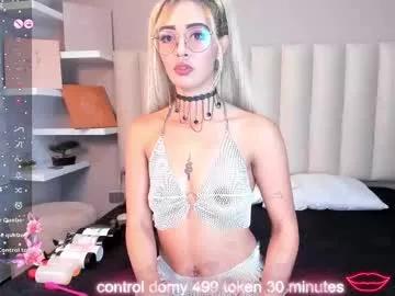 Explore our live girls sluts from our Custom and Multi clubs and checkout exclusive access to highly interactive content, such as shape, hair, titties, pussy type and many more.