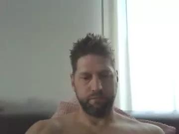 bubblebee1982 from Chaturbate