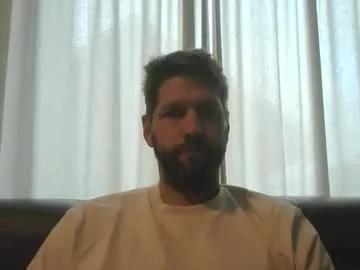 bubblebee1982 from Chaturbate