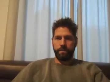 bubblebee1982 from Chaturbate