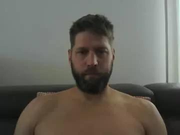 bubblebee1982 from Chaturbate