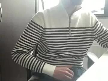 bullboyy1997 from Chaturbate