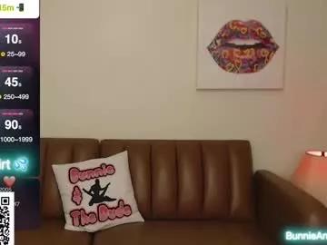 bunnieandthedude from Chaturbate