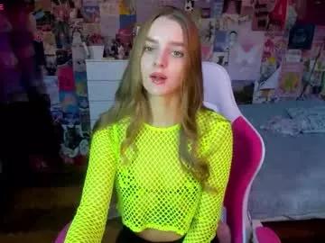 caaandy_girl from Chaturbate