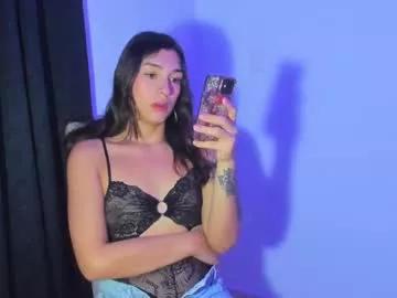 Explore our live girls sluts from our Custom and Multi clubs and checkout exclusive access to highly interactive content, such as shape, hair, titties, pussy type and many more.