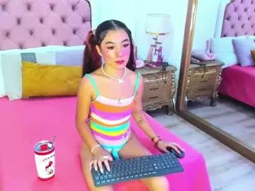Explore our live girls sluts from our Custom and Multi clubs and checkout exclusive access to highly interactive content, such as shape, hair, titties, pussy type and many more.