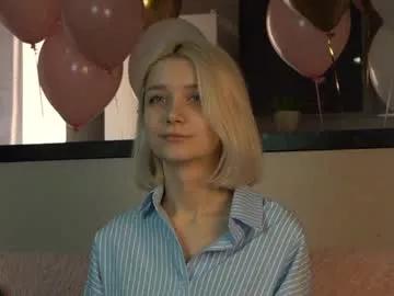 cassie130505 from Chaturbate