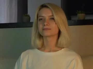 cassie130505 from Chaturbate