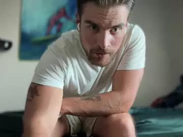 ccmanrivs120 from Chaturbate