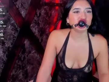 Explore our live girls sluts from our Custom and Multi clubs and checkout exclusive access to highly interactive content, such as shape, hair, titties, pussy type and many more.