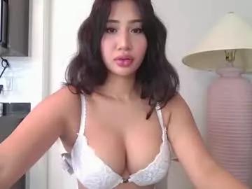 celinaxoxo model from Chaturbate