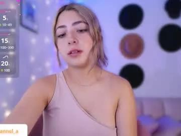 Explore our live girls sluts from our Custom and Multi clubs and checkout exclusive access to highly interactive content, such as shape, hair, titties, pussy type and many more.