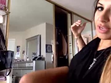 chicagobabe312 from Chaturbate