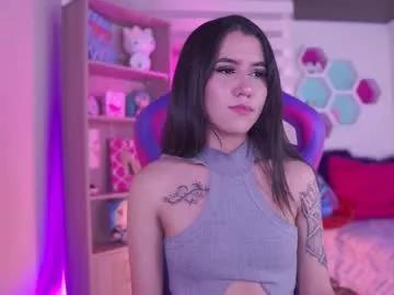 Explore our live girls sluts from our Custom and Multi clubs and checkout exclusive access to highly interactive content, such as shape, hair, titties, pussy type and many more.