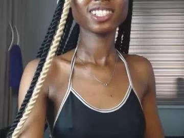 choco_petitqueen from Chaturbate