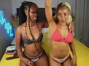chocolate_river from Chaturbate