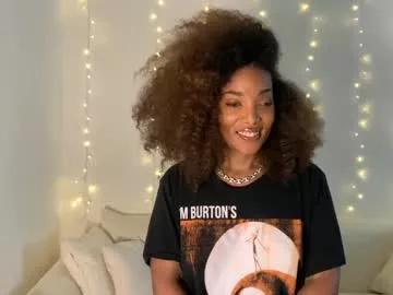 cinnamondeity88 from Chaturbate