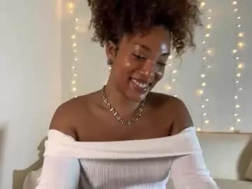 cinnamondeity88 from Chaturbate