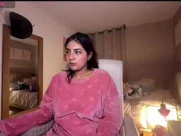 Cloe_small08 webcams show profile image 