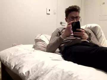 cnicolas39 from Chaturbate