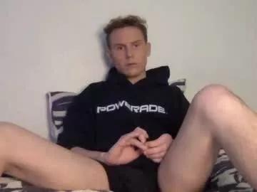 collegeroommates03 from Chaturbate