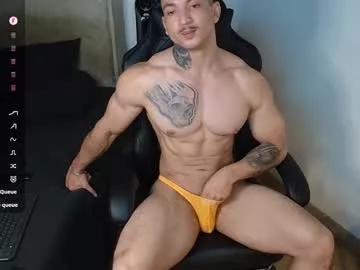 colombianmuscle8 from Chaturbate