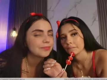 Explore our live girls sluts from our Custom and Multi clubs and checkout exclusive access to highly interactive content, such as shape, hair, titties, pussy type and many more.