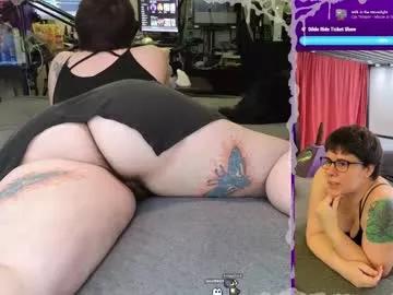 creepycrawlyqueen from Chaturbate