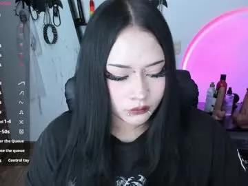 Cristal_kosh webcams show profile image 