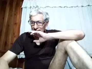 cucaio18 from Chaturbate