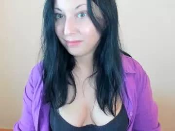 cuckqueenxxl from Chaturbate