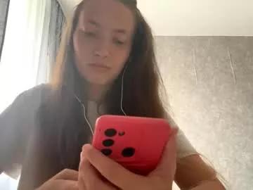 cuddly_star from Chaturbate