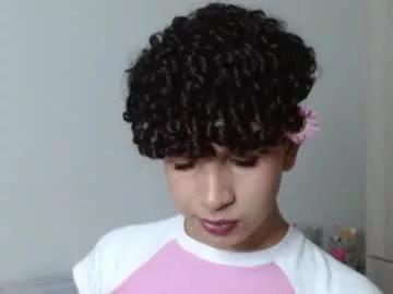 cuddly_twinkie from Chaturbate