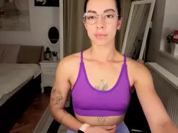 cupcake_comet from Chaturbate