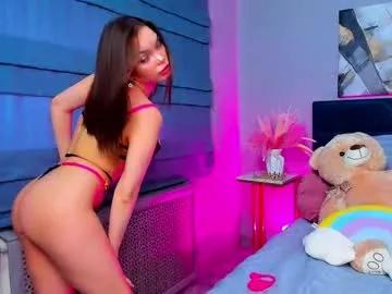 Explore our live girls sluts from our Custom and Multi clubs and checkout exclusive access to highly interactive content, such as shape, hair, titties, pussy type and many more.