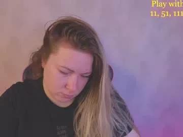 cute_darina from Chaturbate is Freechat