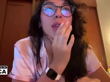 Cutiepiemiu webcams show profile image 
