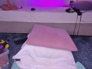cutteebonny from Chaturbate