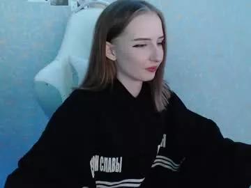 cutti_crystal from Chaturbate