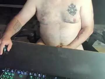 dadbodfatrod from Chaturbate