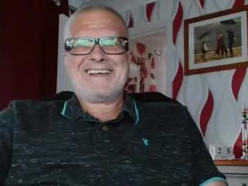 daddiescockforyou from Chaturbate