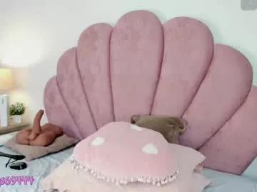 daddysgirrl1_ from Chaturbate