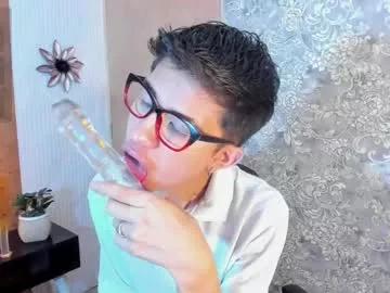 dads_rider from Chaturbate